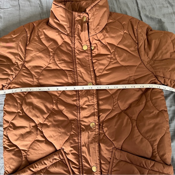 Jcrew cocoon coat. No longer has tags is small definitely for a petite person. - Picture 9 of 10